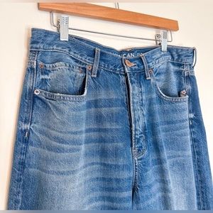 American Eagle 90s boyfriend jeans